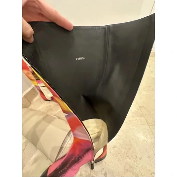 CHANEL NWT Multicolor Knee-High Women's Boots Size-8.5C GORGEOUS CHANEL BOOTS! - Picture 8 of 8